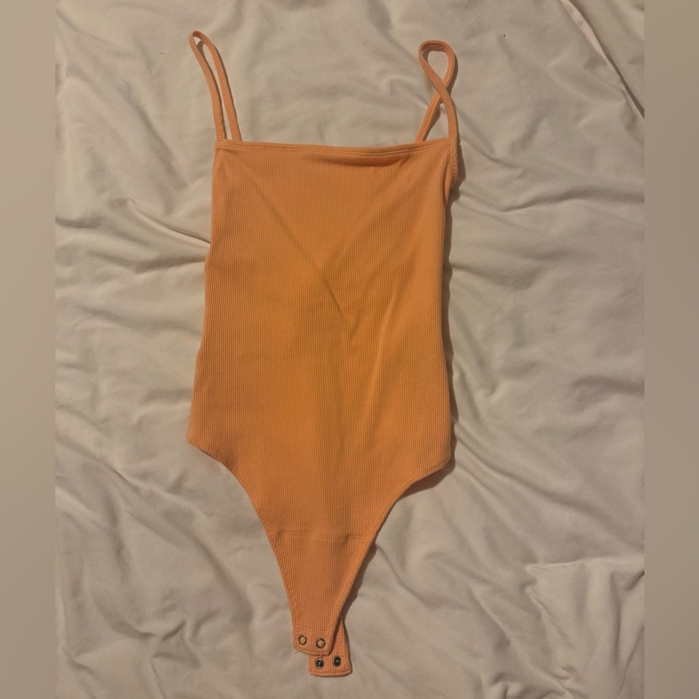 Abercrombie orange soft rib twist back bodysuit